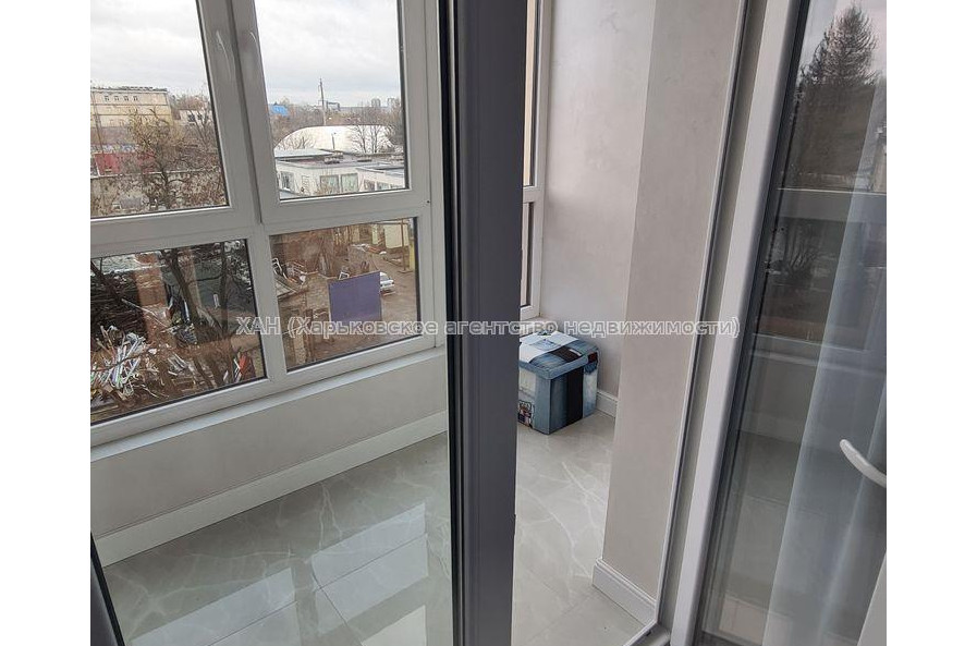 Продам квартиру, Профессорская ул. , 12 , 2  ком., 70 м², капитальный ремонт 