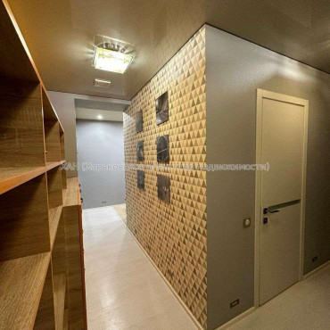 Продам квартиру, Победы просп. , 2 кім., 78 м², авторский дизайн 