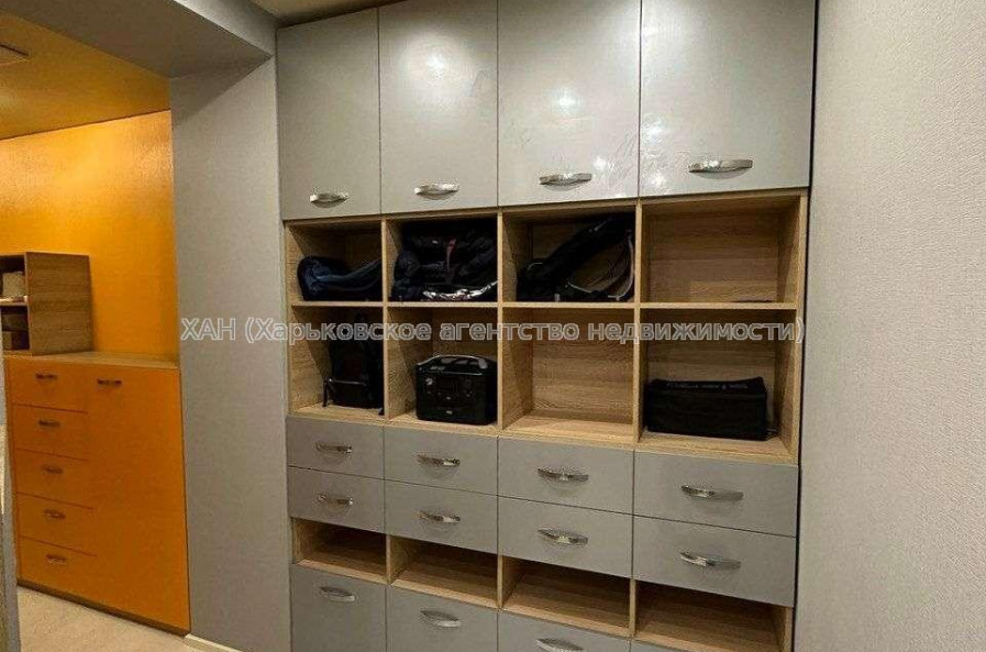 Продам квартиру, Победы просп. , 2  ком., 78 м², авторский дизайн 