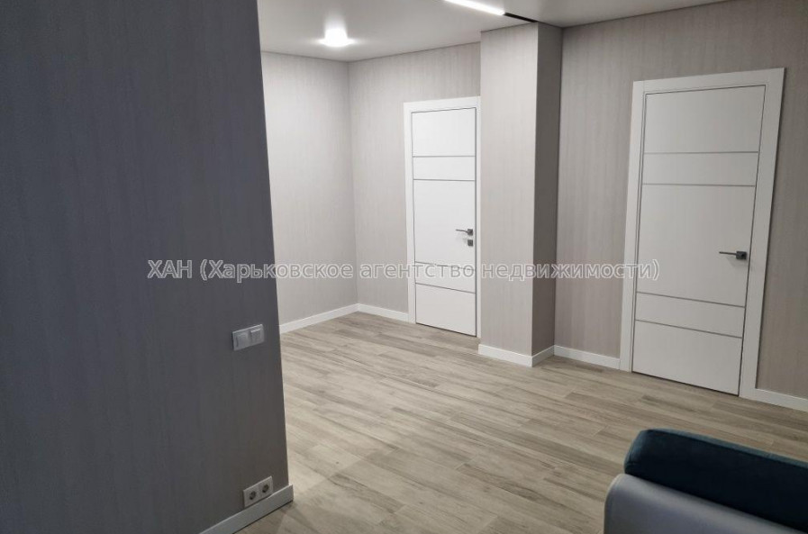 Продам квартиру, Гвардейцев Широнинцев ул. , 2 кім., 64 м², евроремонт 