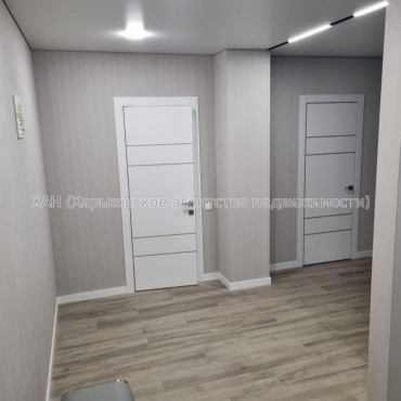 Продам квартиру, Гвардейцев Широнинцев ул. , 2 кім., 64 м², евроремонт 