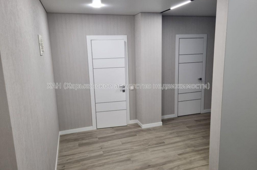 Продам квартиру, Гвардейцев Широнинцев ул. , 2 кім., 64 м², евроремонт 