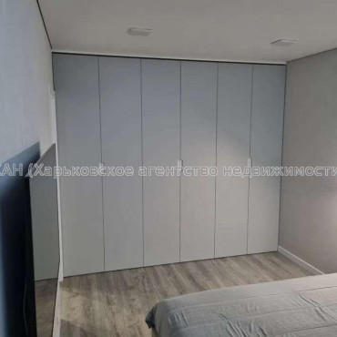 Продам квартиру, Гвардейцев Широнинцев ул. , 2 кім., 64 м², евроремонт 