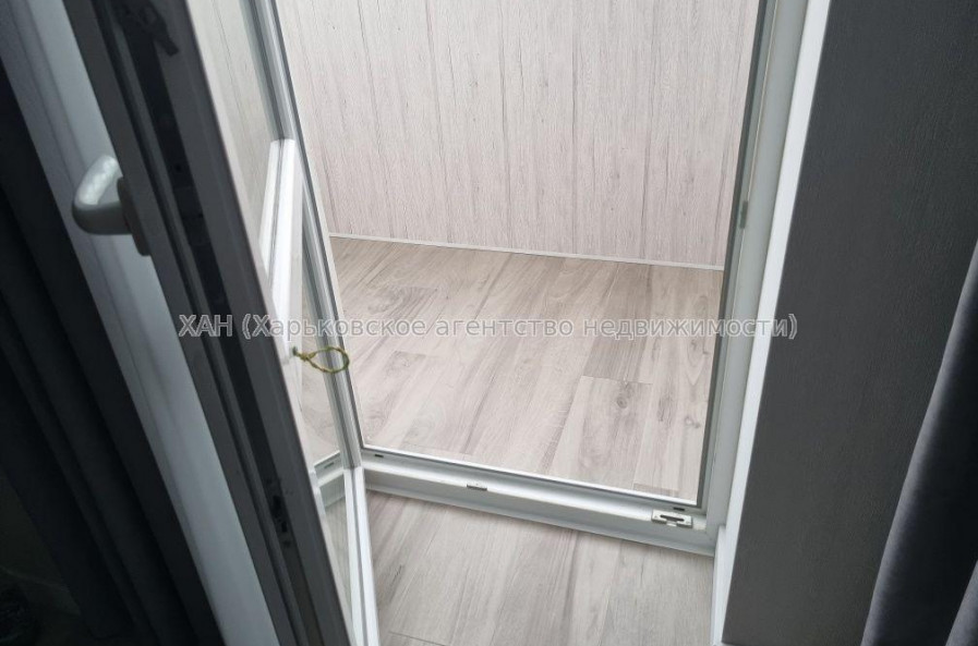 Продам квартиру, Гвардейцев Широнинцев ул. , 2 кім., 64 м², евроремонт 