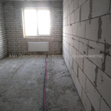 Продам квартиру, Мира ул. , 1 кім., 40.11 м², без внутренних работ 