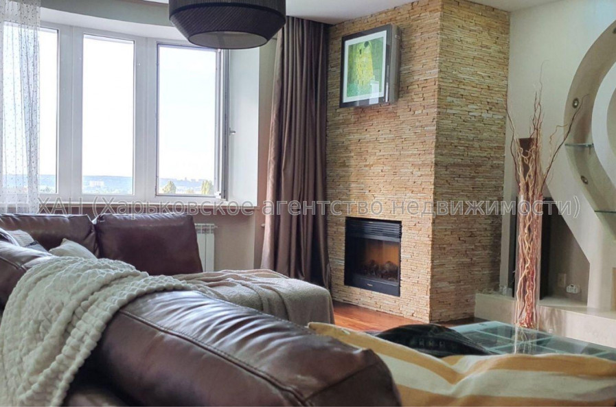 Продам квартиру, Героев Харькова просп. , 3  ком., 130 м², евроремонт 