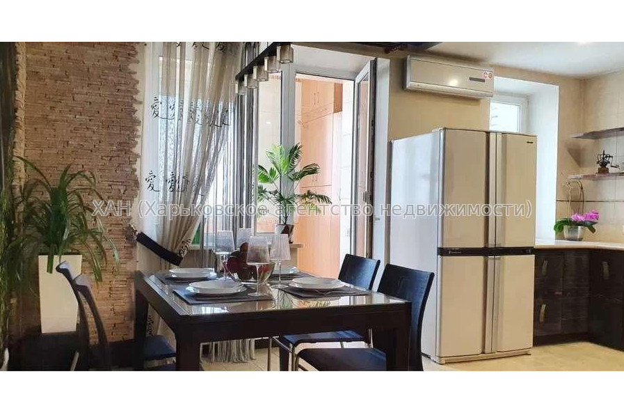 Продам квартиру, Героев Харькова просп. , 3  ком., 130 м², евроремонт 