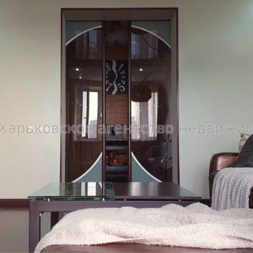 Продам квартиру, Героев Харькова просп. , 3 кім., 130 м², евроремонт 