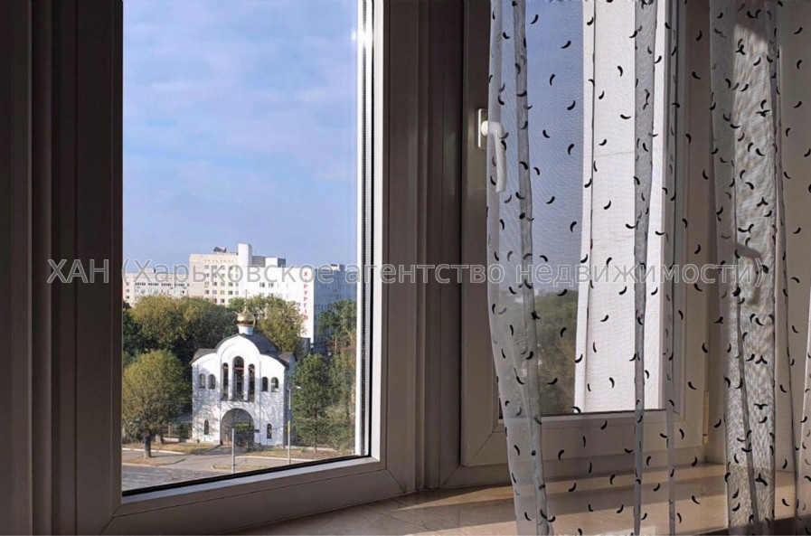 Продам квартиру, Героев Харькова просп. , 3  ком., 130 м², евроремонт 