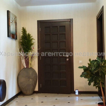 Продам квартиру, Героев Харькова просп. , 3 кім., 130 м², евроремонт 