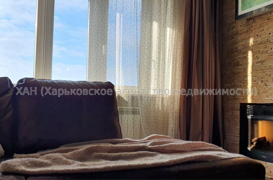 Продам квартиру, Героев Харькова просп. , 3  ком., 130 м², евроремонт 