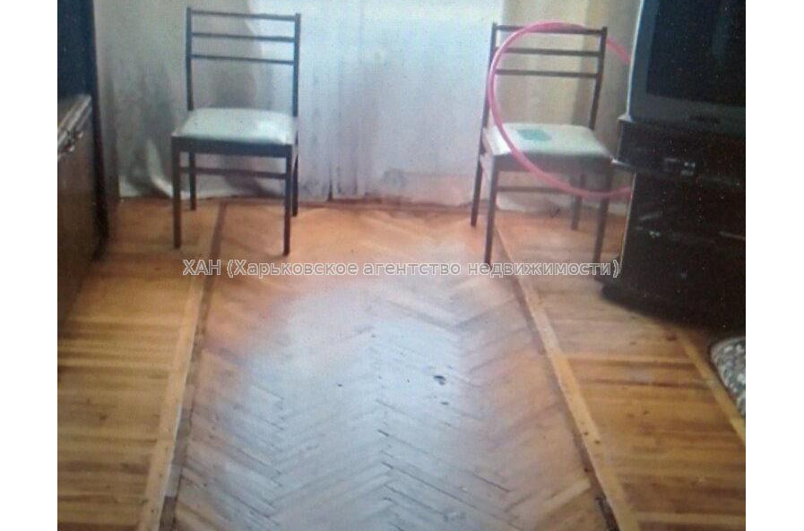 Продам квартиру, Льва Ландау просп. , 3  ком., 69 м², советский ремонт 