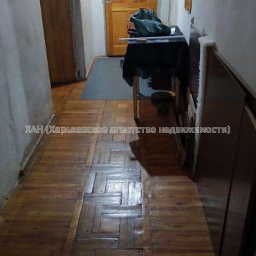 Продам квартиру, Льва Ландау просп. , 3  ком., 69 м², советский ремонт 