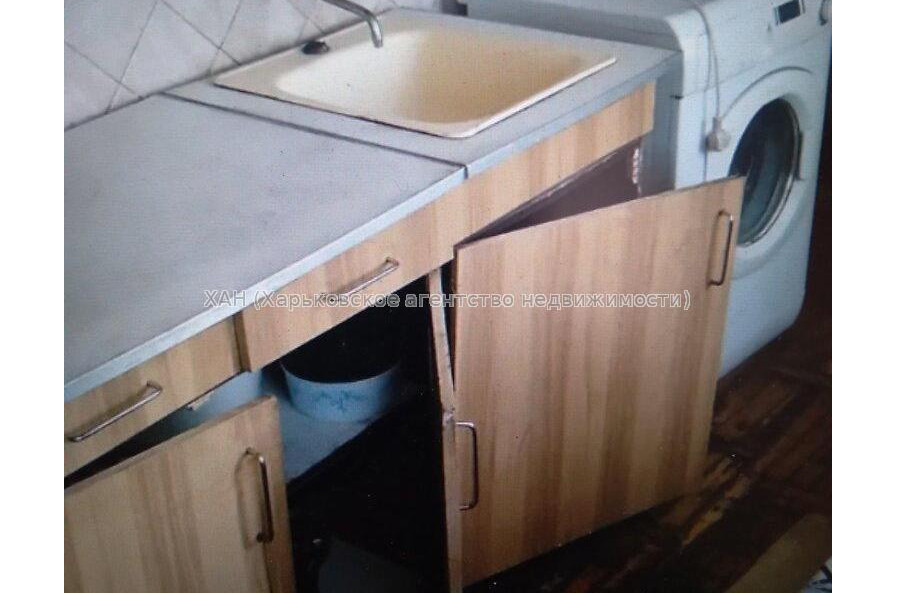 Продам квартиру, Льва Ландау просп. , 3  ком., 69 м², советский ремонт 