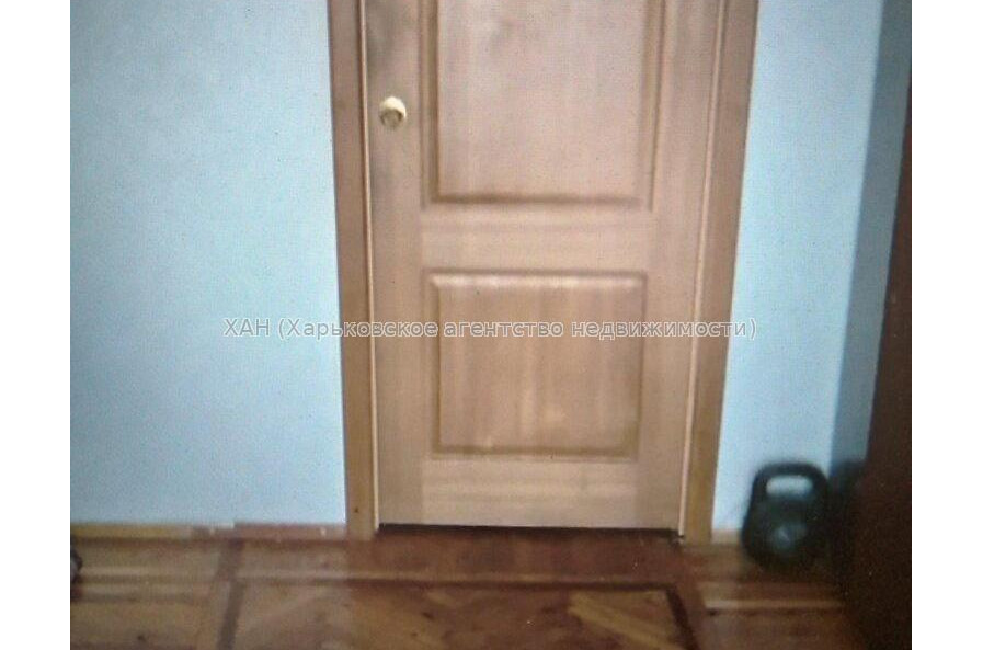 Продам квартиру, Льва Ландау просп. , 3  ком., 69 м², советский ремонт 