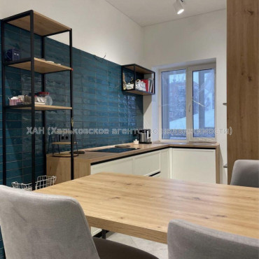 Продам квартиру, Ващенковский пер. , 3 кім., 96 м², авторский дизайн 