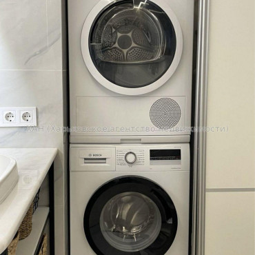 Продам квартиру, Ващенковский пер. , 3 кім., 96 м², авторский дизайн 