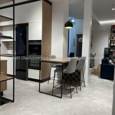 Продам квартиру, Ващенковский пер. , 3 кім., 96 м², авторский дизайн 