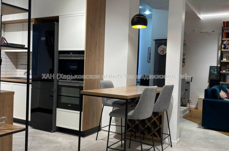 Продам квартиру, Ващенковский пер. , 3 кім., 96 м², авторский дизайн 