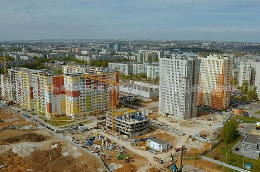 Продам квартиру, Гвардейцев Широнинцев ул. , 1 кім., 42.40 м², без ремонта 