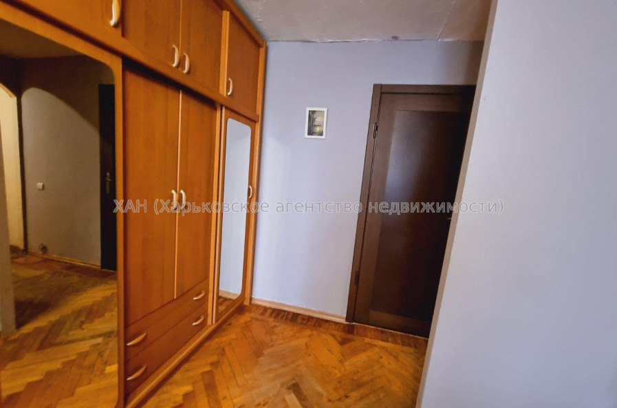 Продам квартиру, Полтавский Шлях ул. , 3  ком., 60 м², косметический ремонт 