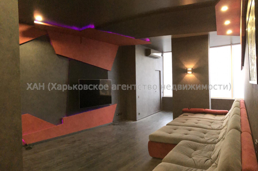 Продам квартиру, Отакара Яроша пер. , 1  ком., 75.80 м², авторский дизайн 