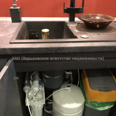 Продам квартиру, Отакара Яроша пер. , 1 кім., 75.80 м², авторский дизайн 