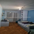 Продам квартиру, Гимназическая наб. , 3 кім., 73 м², капитальный ремонт 