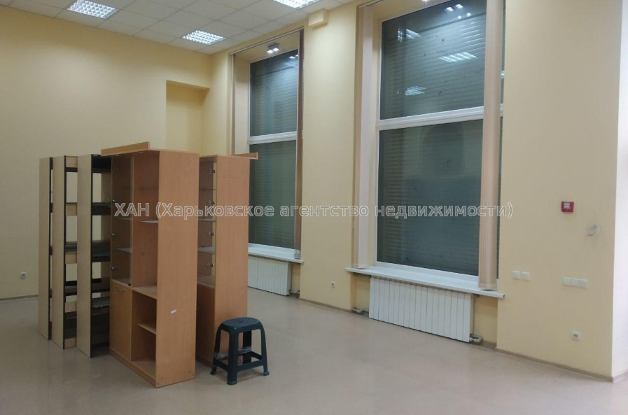 Сдам нежилую недвижимость, помещение свободного назначения , 100 м²