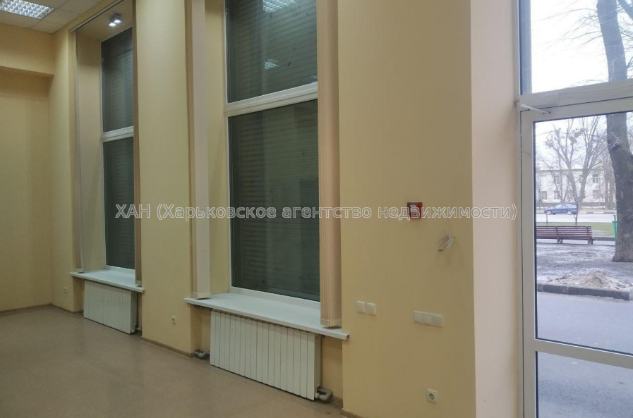 Сдам нежилую недвижимость, помещение свободного назначения , 100 м²