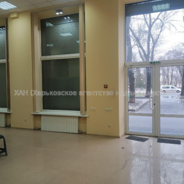 Сдам нежилую недвижимость, помещение свободного назначения , 100 м²