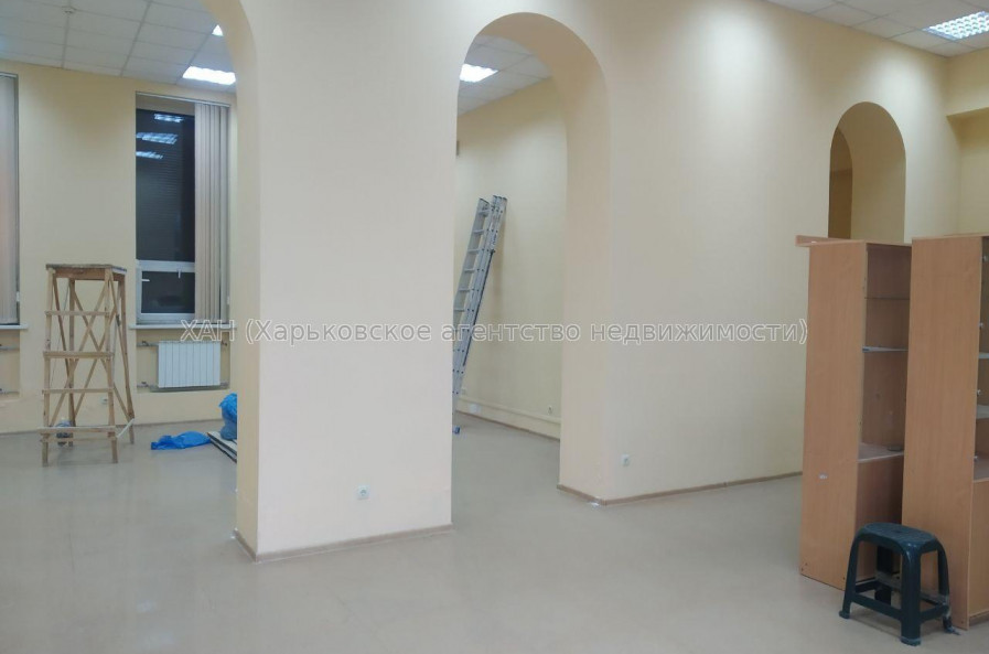 Сдам нежилую недвижимость, помещение свободного назначения , 100 м²