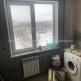 Продам квартиру, Шариковая ул. , 2 кім., 47 м², частичный ремонт 