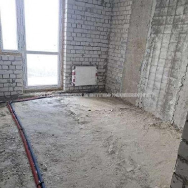 Продам квартиру, Шевченковский пер. , 1  ком., 37 м², без внутренних работ 