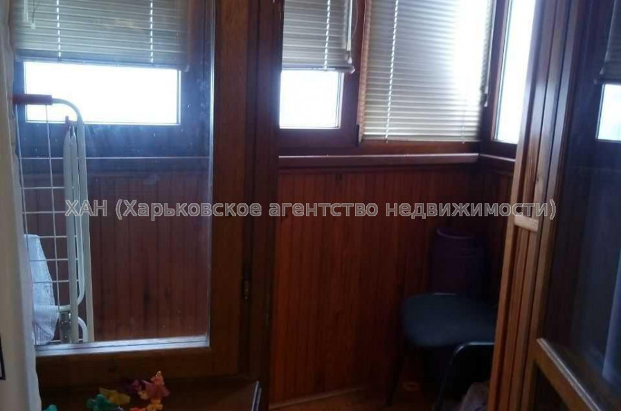 Продам квартиру, Валентиновская ул. , 3  ком., 65 м², капитальный ремонт 