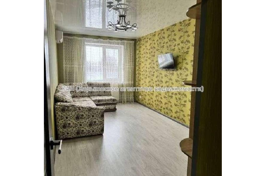 Продам квартиру, Гвардейцев Широнинцев ул. , 2 кім., 52 м², евроремонт 