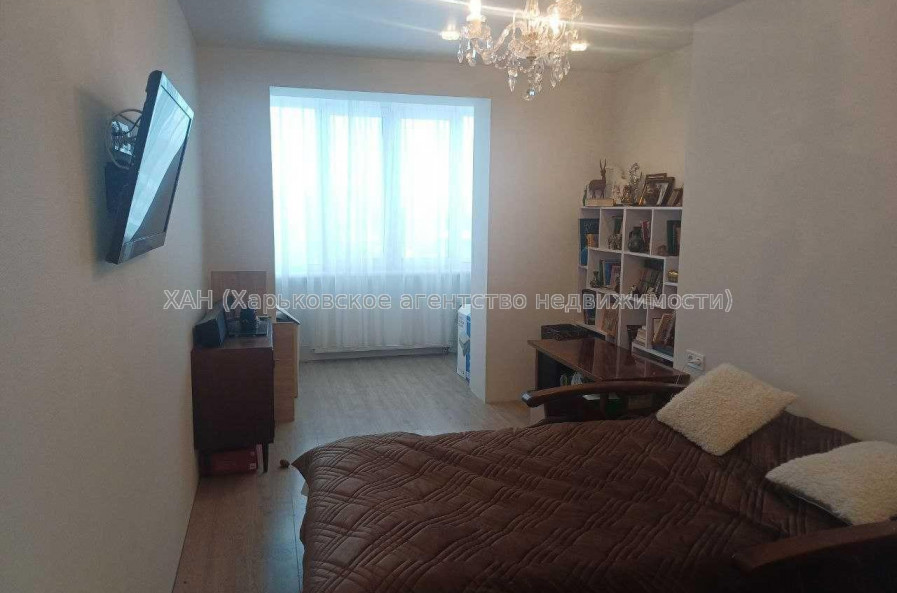 Продам квартиру, Домостроительная ул. , 1 кім., 52 м², капитальный ремонт 