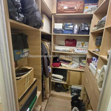 Продам квартиру, Домостроительная ул. , 1 кім., 52 м², капитальный ремонт 