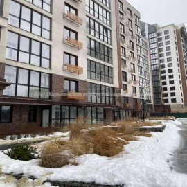 Продам квартиру, Динамовская ул. , 1 кім., 66 м², без ремонта