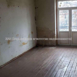 Продам квартиру, Мухачова ул. , 1 кім., 37 м², без ремонта