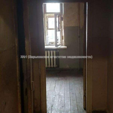 Продам квартиру, Мухачова ул. , 1 кім., 37 м², без ремонта 