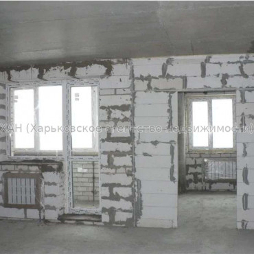 Продам квартиру, Мирослава Мисли ул. , 2  ком., 58 м², без ремонта 