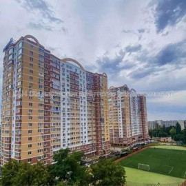 Продам квартиру, Мирослава Мисли ул. , 2 кім., 58 м², без ремонта