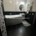 Продам квартиру, Новоалександровская ул. , 4 кім., 161 м², евроремонт 