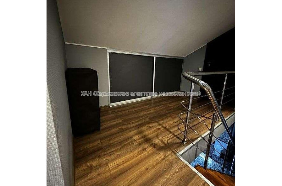 Продам квартиру, Новоалександровская ул. , 4 кім., 161 м², евроремонт 