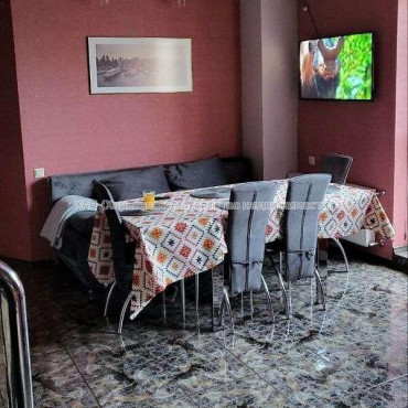 Продам квартиру, Новоалександровская ул. , 4  ком., 161 м², евроремонт 