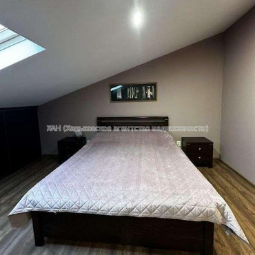 Продам квартиру, Новоалександровская ул. , 4  ком., 161 м², евроремонт 