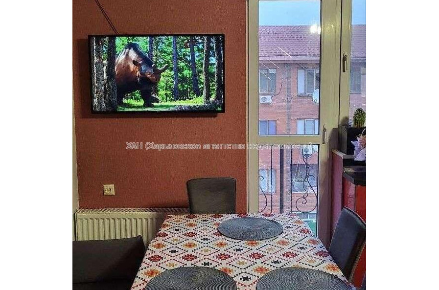 Продам квартиру, Новоалександровская ул. , 4 кім., 161 м², евроремонт 