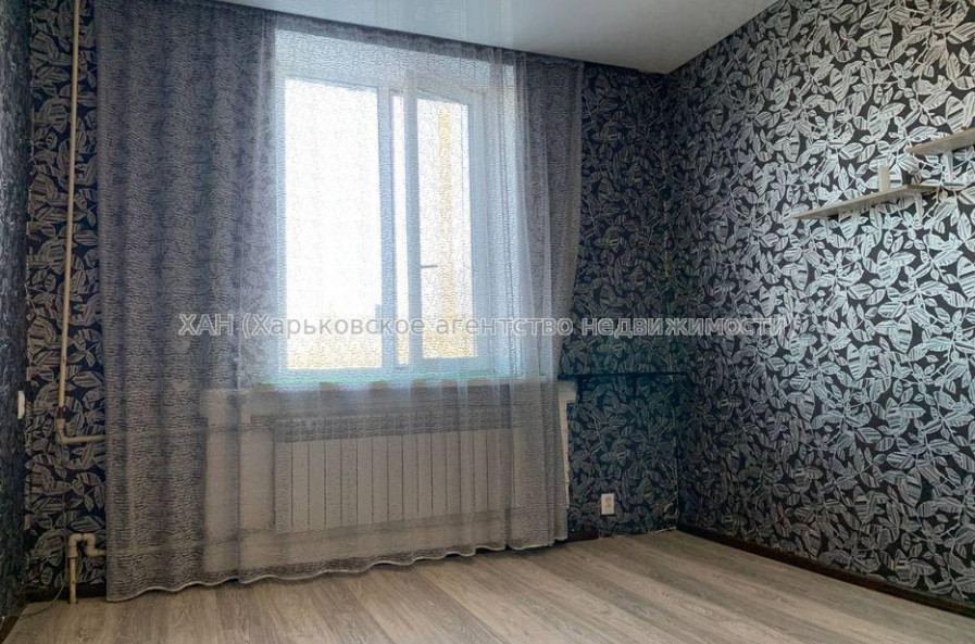Продам квартиру, Вологодская ул. , 1  ком., 26.60 м², частичный ремонт 