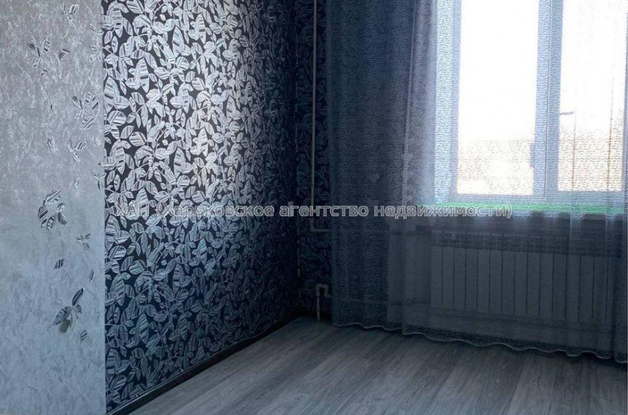 Продам квартиру, Вологодская ул. , 1  ком., 26.60 м², частичный ремонт 